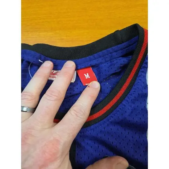 Vince Carter NBA Mitchell & Ness Purple Toronto Raptors Hardwood Classics MENS M - Picture 6 of 6